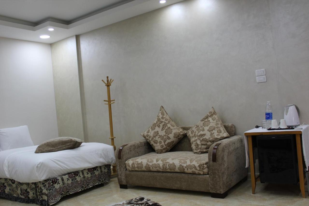 Petra Princess Balqees Hostel Вади Муса Екстериор снимка
